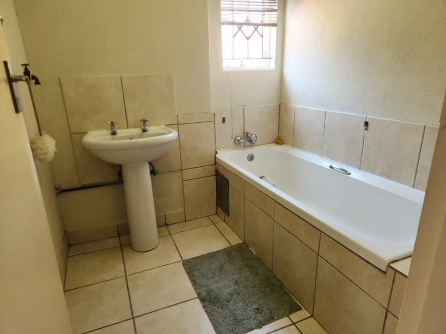 3 Bedroom Property for Sale in Freedom Park North West